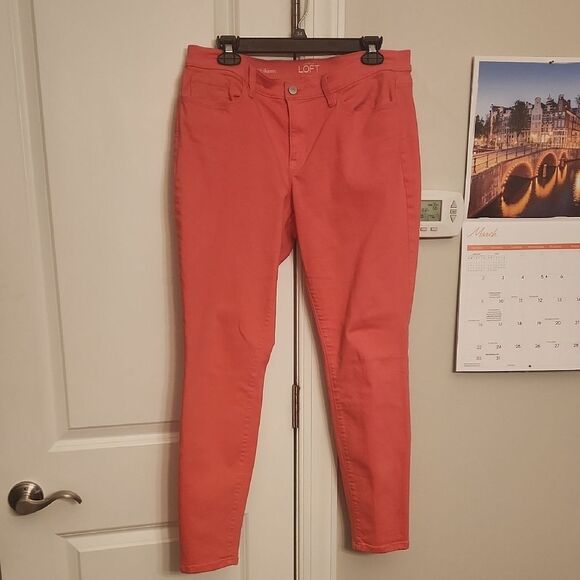 Ann Taylor Loft Coral Pink "Super Skinny" Jeans Size 31 US 12 - Picture 1 of 8